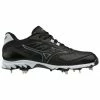 Mizuno 9-Spike Dominant 2 Low Metal Cleats