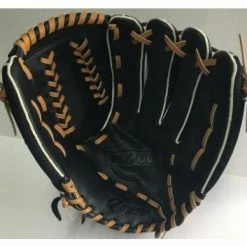 Regent D700 12.5in Infield/Outfield Glove