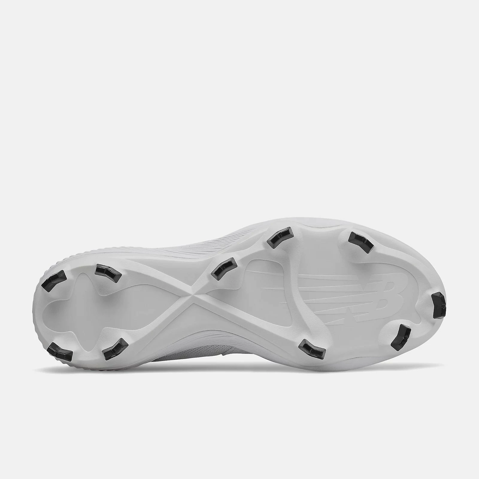 New Balance FuelCell 4040v6 2E Fit Moulded Cleats - White 2 New Balance FuelCell 4040v6 2E Fit Moulded Cleats - White - Image 2