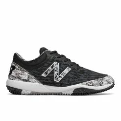 New Balance 4040v5 Turf Shoes